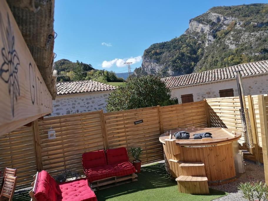 Gite L'Edelweiss 3* La Piarre 외부 사진