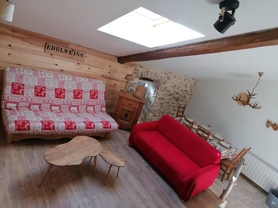 Gite L'Edelweiss 3* La Piarre 외부 사진